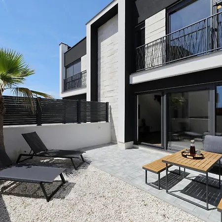 Marco Polo Apartment